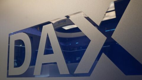 DAX declined: Focus on German and US Consumer Confidence